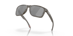 Holbrook™ XL