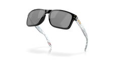 Holbrook™ Introspect Collection