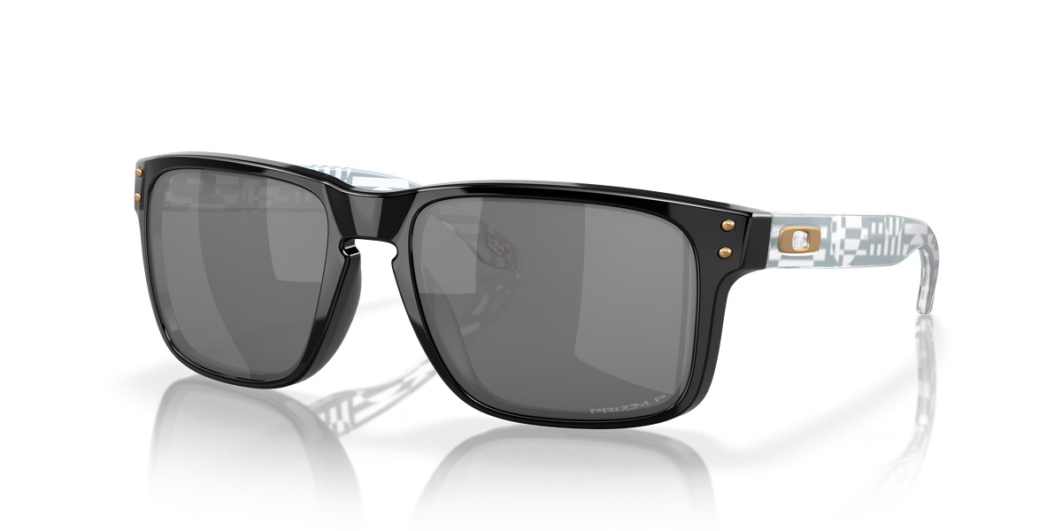 Holbrook™ Introspect Collection