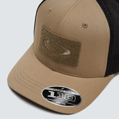SI 110 Snapback Cap