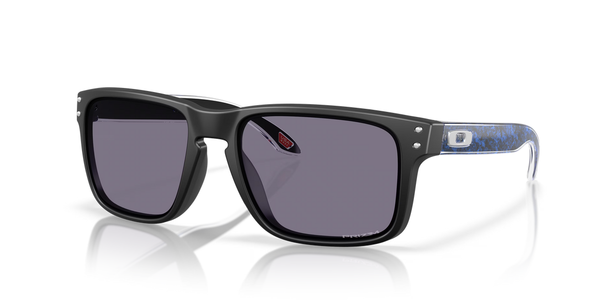 Holbrook™ Fathom Collection