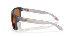 Holbrook™ XL Forge Collection