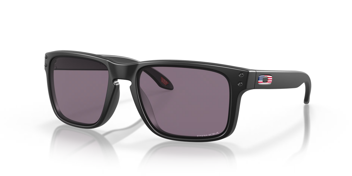 Standard Issue Holbrook™ USA Flag Collection