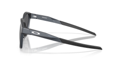 Shackle